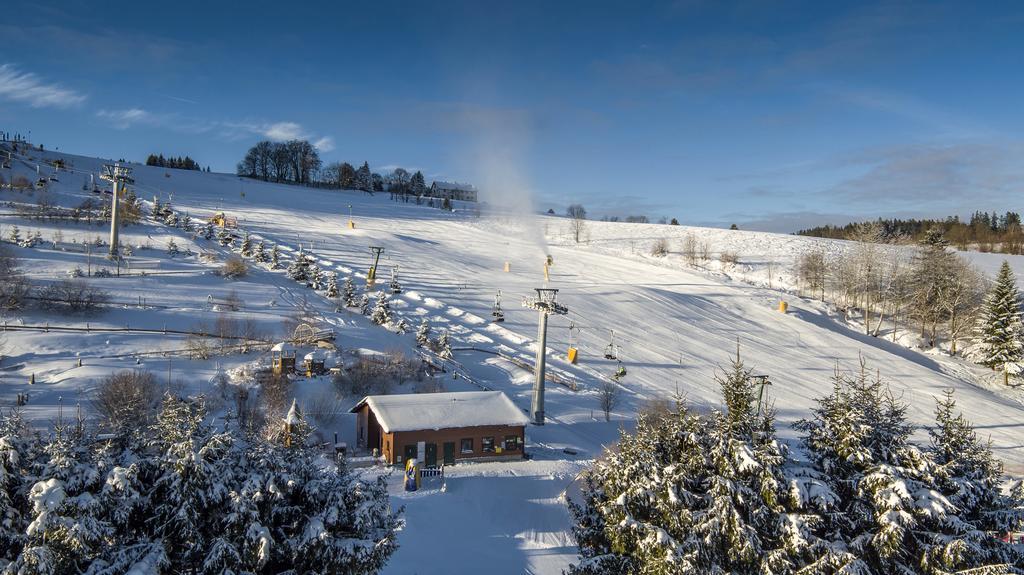 Hotel Am Buehl Eibenstock Exteriör bild