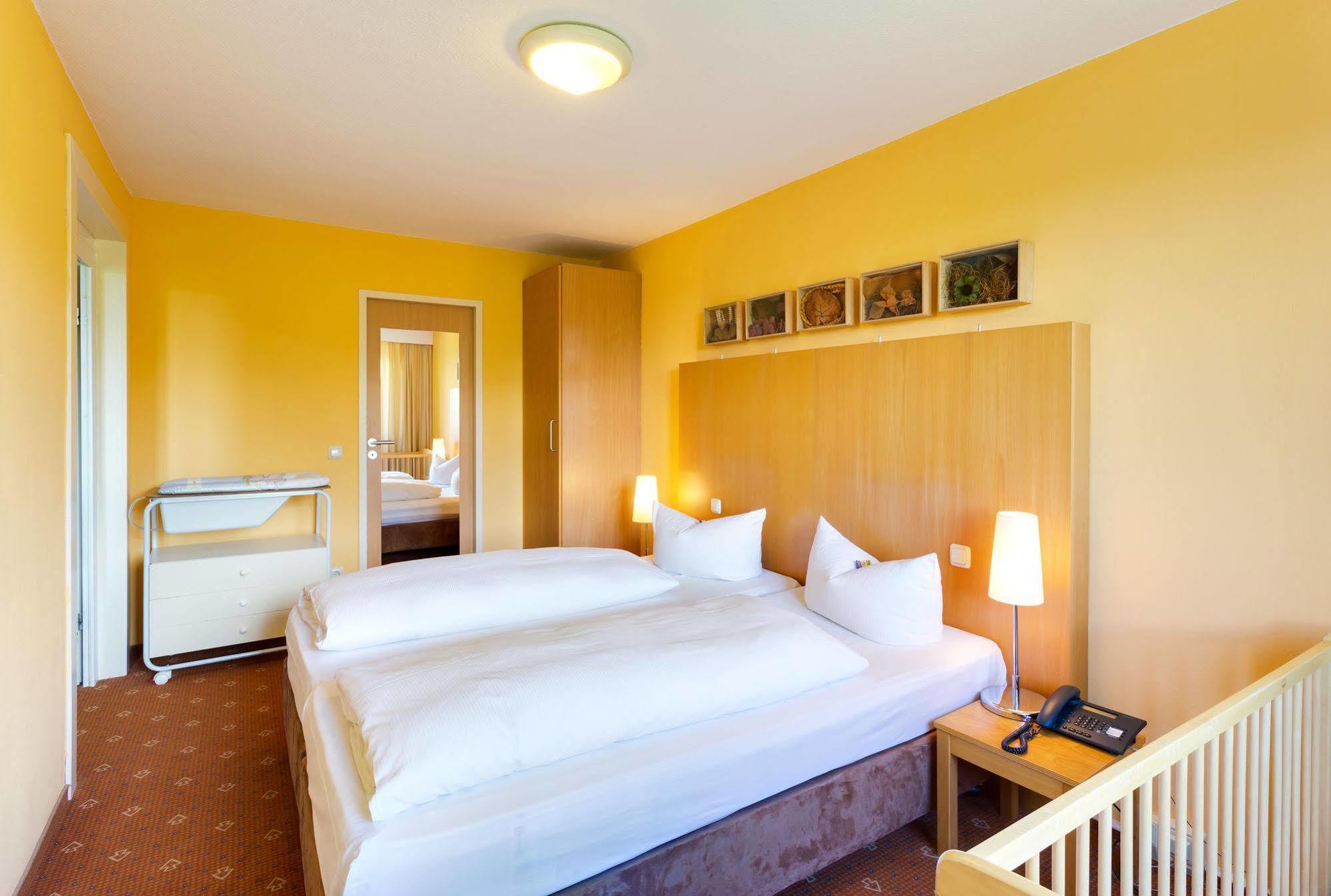 Hotel Am Buehl Eibenstock Exteriör bild